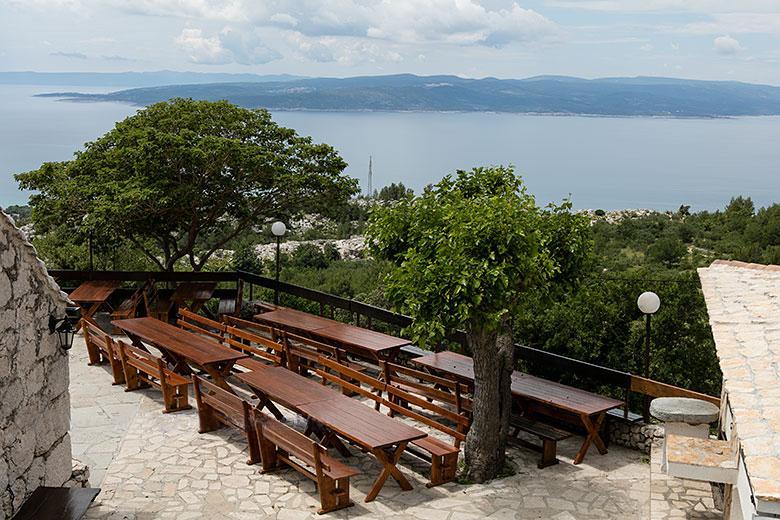 Apartment Lovre Topic Baska Voda Bagian luar foto